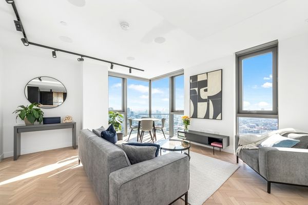 Valencia Tower, Islington, London, EC1V