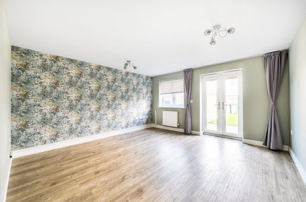 Juniper Way, Hawkinge, CT18