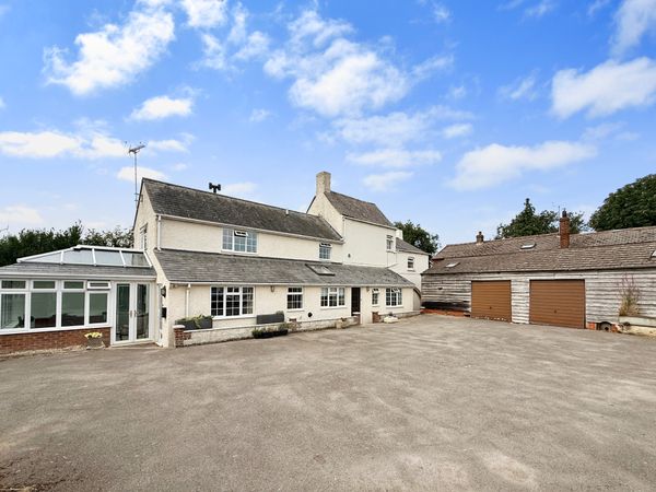Uffington, Faringdon, SN7