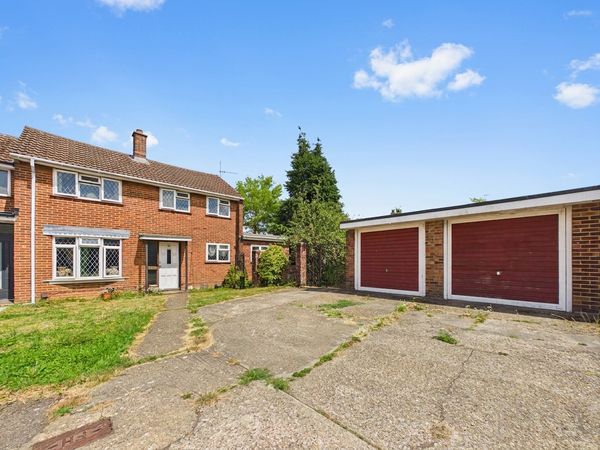 Kenilworth Close, Borehamwood, WD6