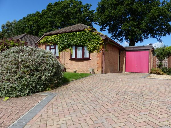 Copse Edge, Cranleigh, GU6