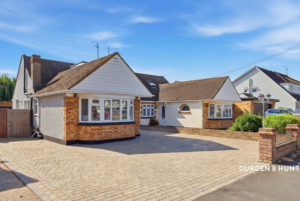Albany Road, Rayleigh, SS6