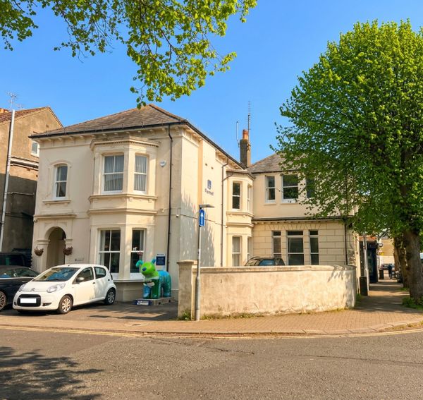 26 Grafton Road, Worthing, BN11