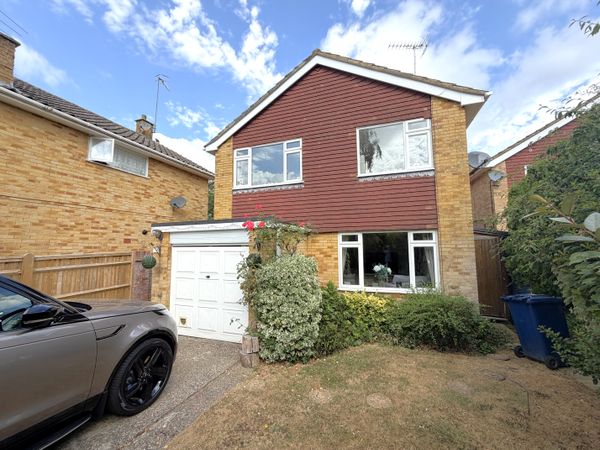 Orchard Gardens, Cranleigh, GU6