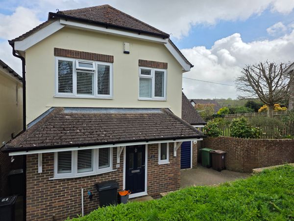 Langton Close, Battle, TN33