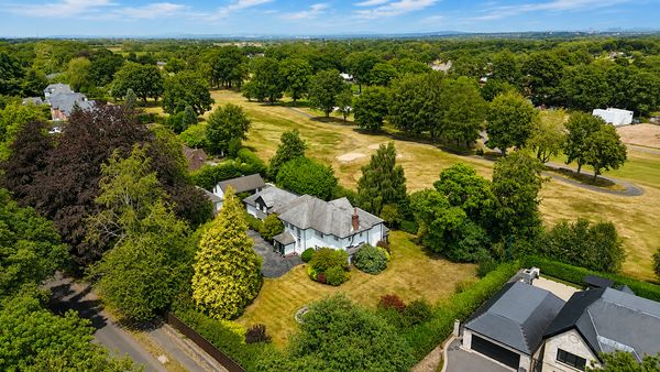Warrington Road, Mere, WA16