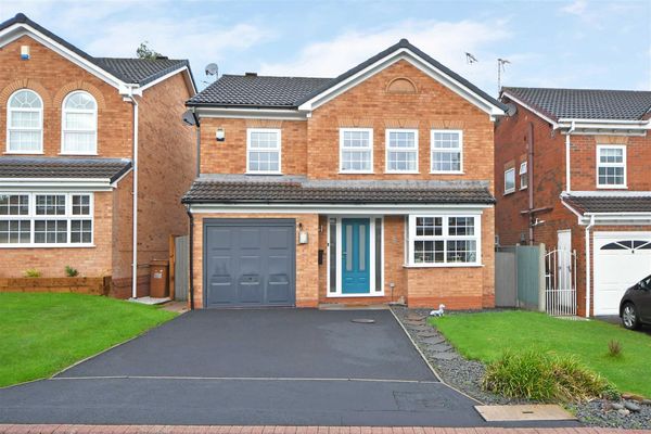 Petworth Close, Wistaston, CW2