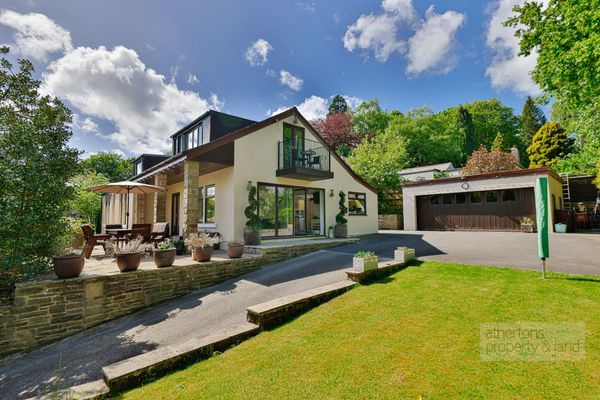 Whins Lane, Simonstone, BB12