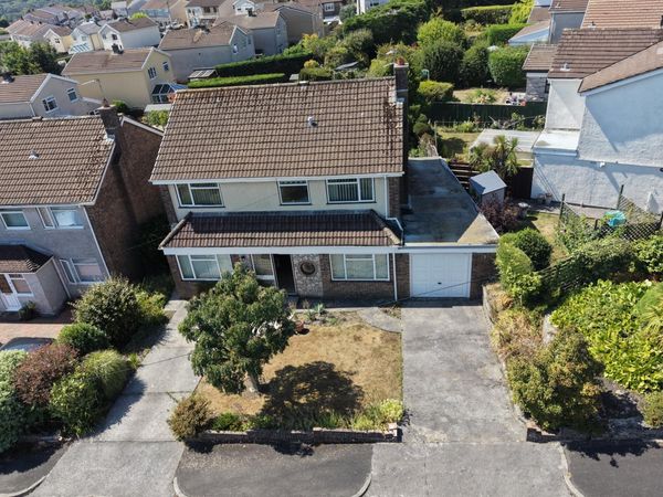 Turberville Crescent, Litchard, CF31