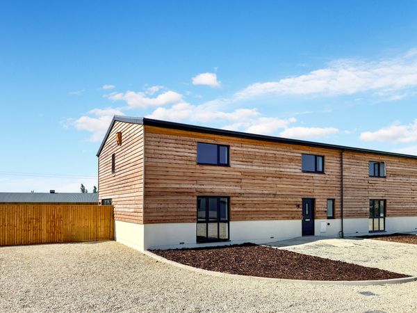 The Hay Barn, Woolstone, SN7