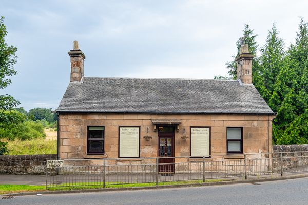 The Old Tollhouse, 12 Glasgow Road, Kirkintilloch, G66 1AF