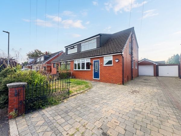 Harbourne Close, Worsley, M28