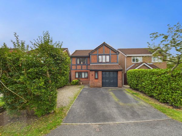 Pulford Close, Northwich, CW9