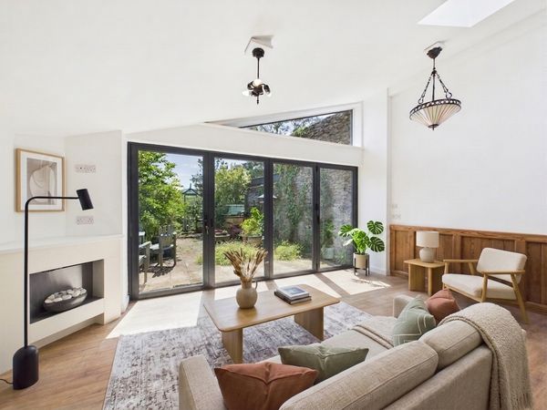 Bristol Row, Bere Ferrers, PL20
