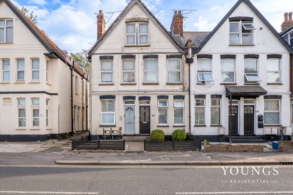 Fairfax Drive, Westcliff-On-Sea, SS0