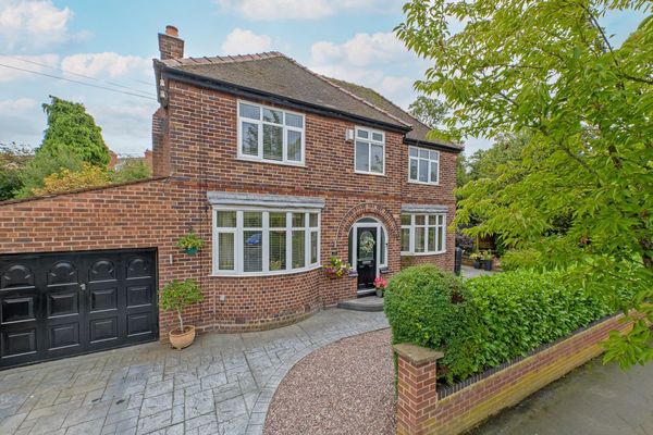 Worsley Road, Walton, WA4