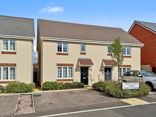 Albert Beckhelling Drive, Wantage, OX12