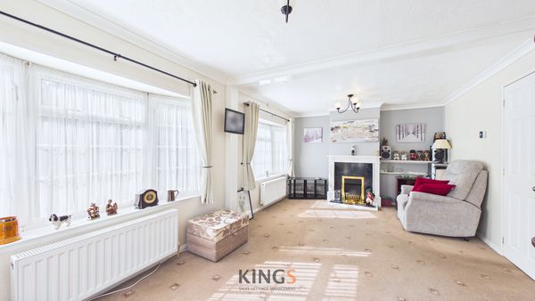 Woodside Lane, Hatfield, AL9