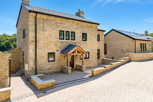 The Farmhouse, Hollymount Chase, Greenmount