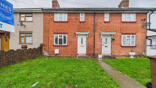 East Road, Chadwell Heath, RM6