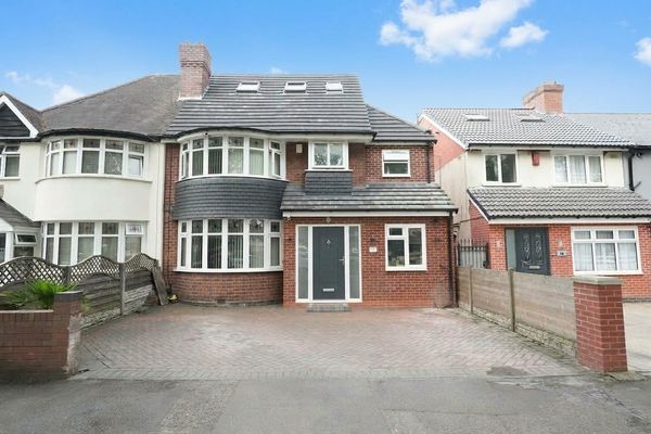 Greenwood Avenue, Birmingham, B27