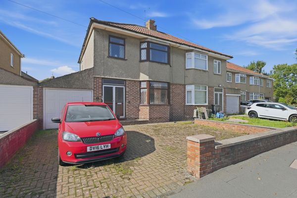 Broomhill Road, Bristol, BS4