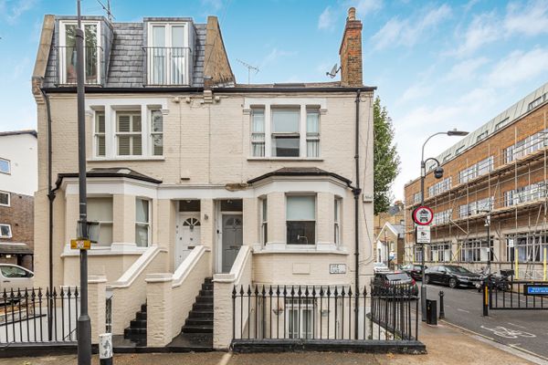 Effie Place, London, SW6