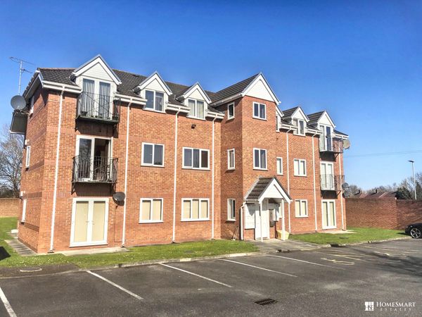 Boston Avenue, Runcorn, WA7