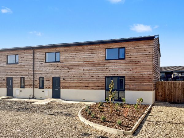 The Hay Barn, Faringdon, SN7