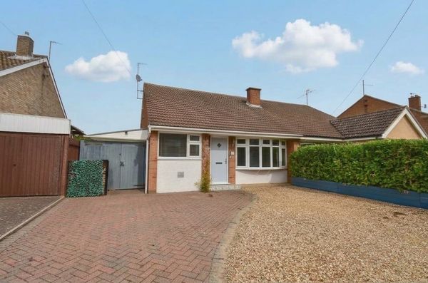Portland Close, Bedford, MK41