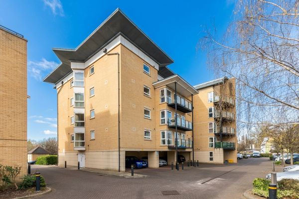 Axiom Apartments, Sparkes Close, Bromley, BR2