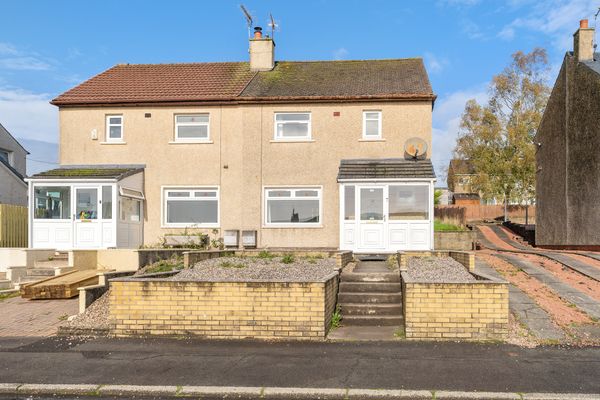 Calderpark Avenue, Lochwinnoch, PA12