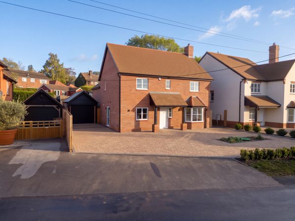 Lower Street, Quainton, HP22