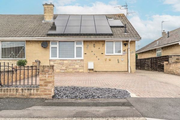 Ashbury Avenue, Swindon, SN3