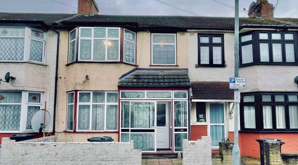 Agnes Avenue, Ilford, IG1