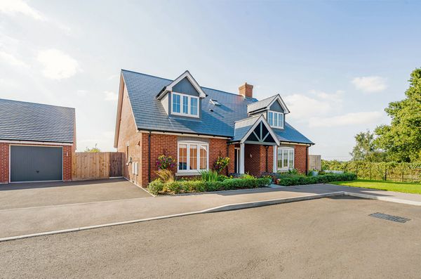 Damson View, Eckington, WR10