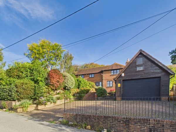 Netherfield Hill, Battle, TN33