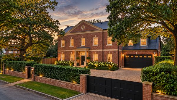 York Drive, Bowdon, WA14
