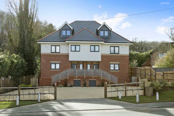 Birtley Road, Bramley, GU5