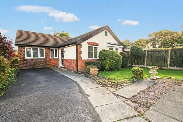 Beechfield Gardens, Hartford, CW8