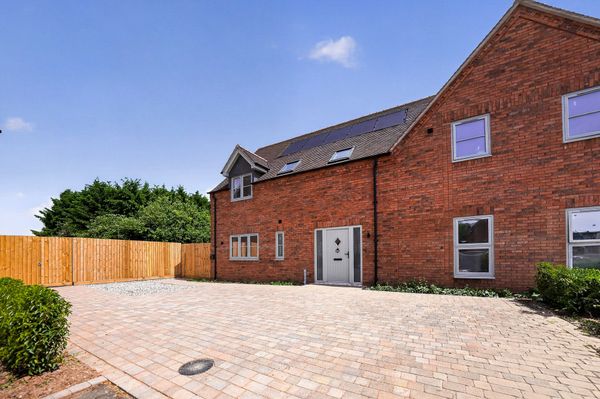 Walnut Cottage, Sand Barn Lane, Black Hill, Stratford Upon Avon, Warwickshire, CV37