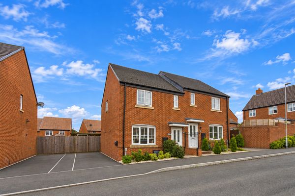 Sandys Close, Rushwick, WR2