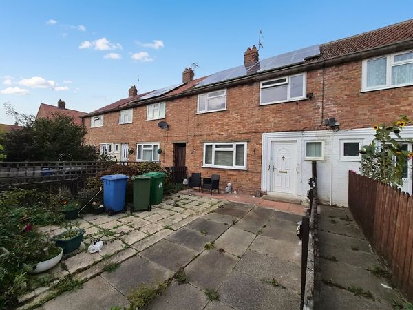 Dale Edge, Eastfield, YO11