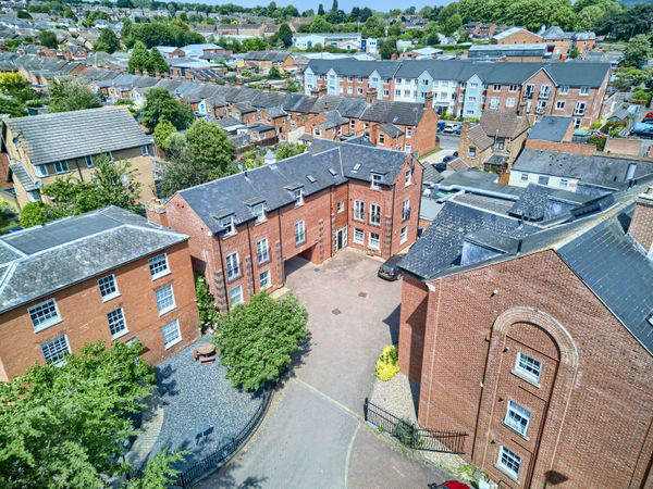 St. Marys Road, Market Harborough, LE16
