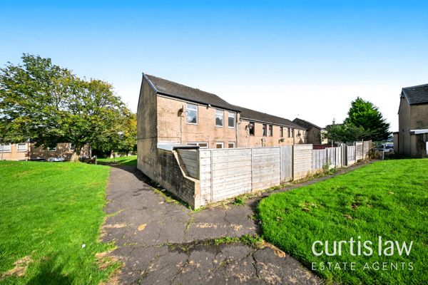 Heys Close, Blackburn, BB2
