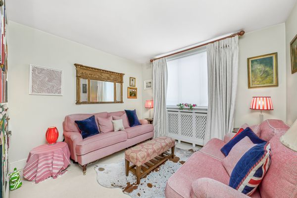 63 Westmoreland Terrace, London, SW1V