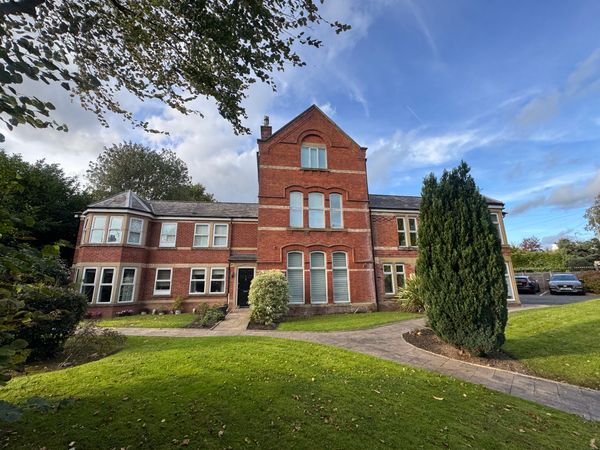 Moorside Road, Swinton, M27