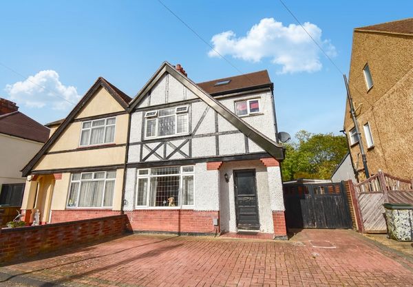 Manor Road, Bedford, MK41