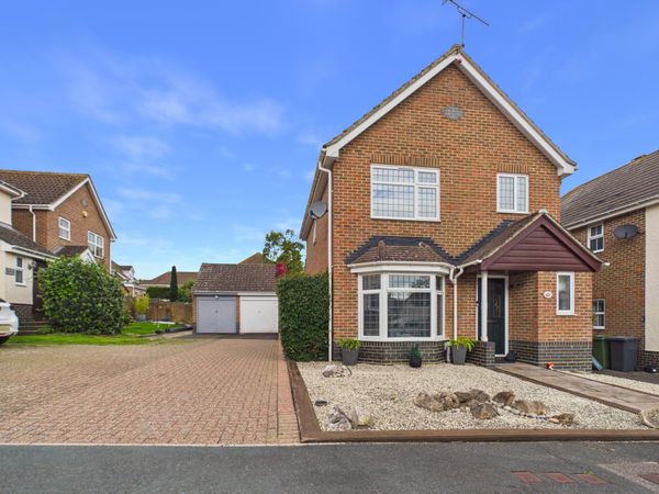 Lowther Close, Eastbourne, BN23