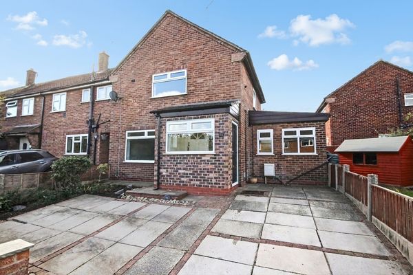 Old Hall Road, Northwich, CW9